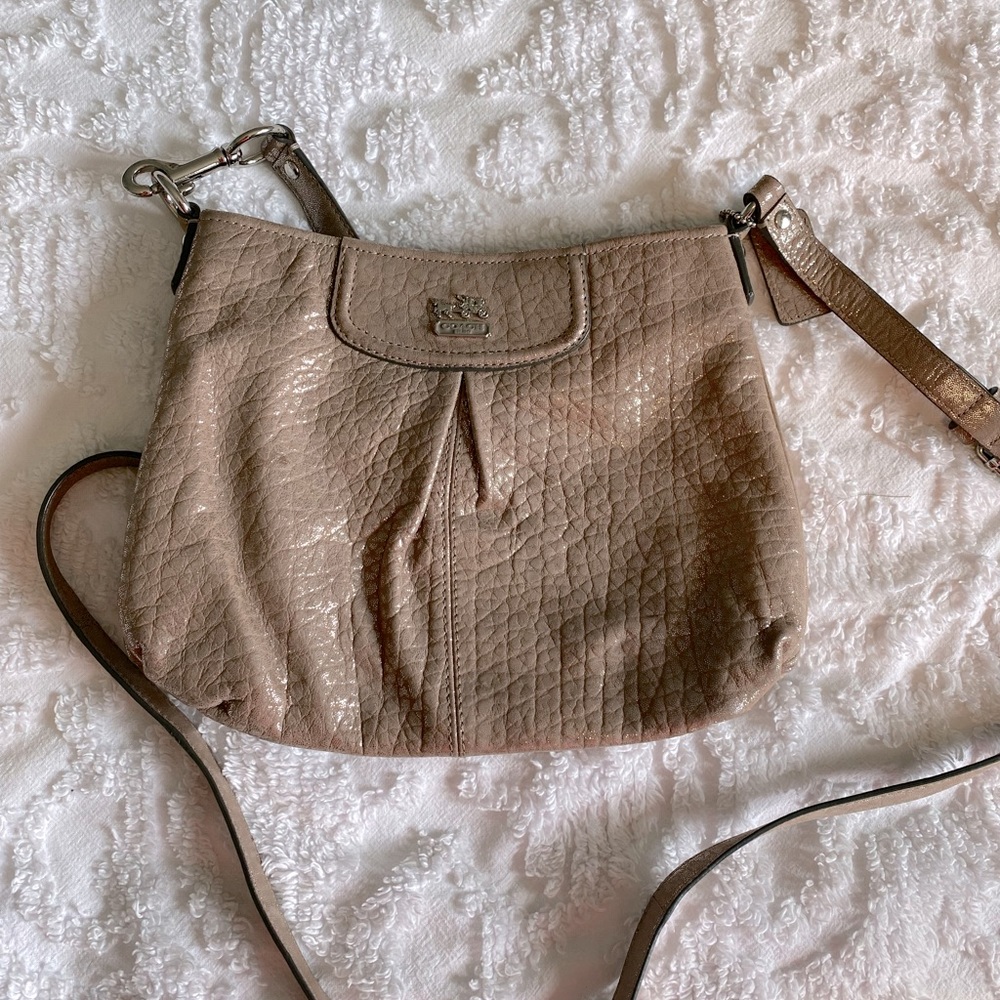 Vintage brown Coach crossbody bag